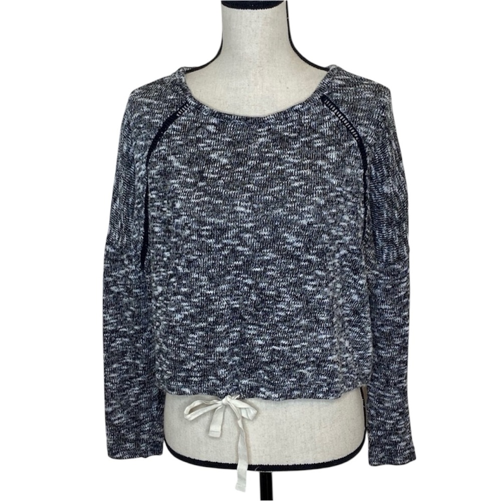 Roxy Knit Sweater Women’s M Cropped Black White Heathered Drawstring Lightweight